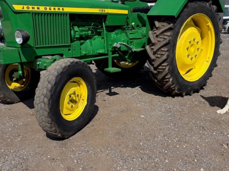 John Deere 1120