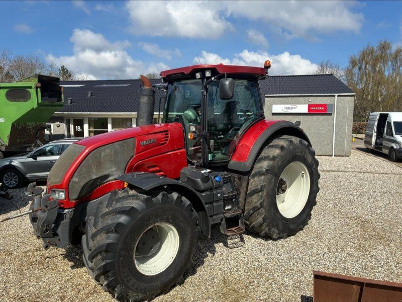 Valtra S353