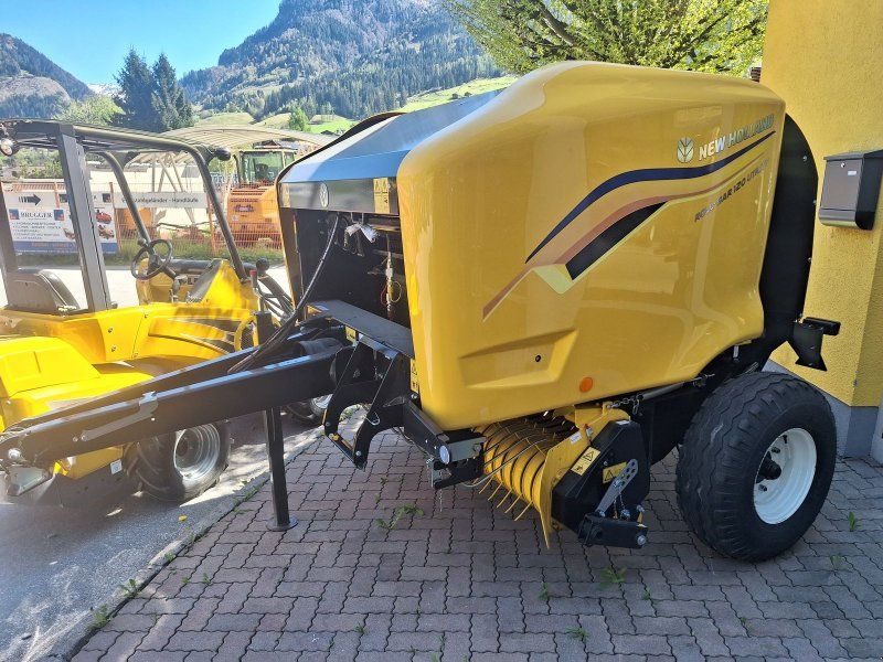 New Holland Roll Bar 120 Utility