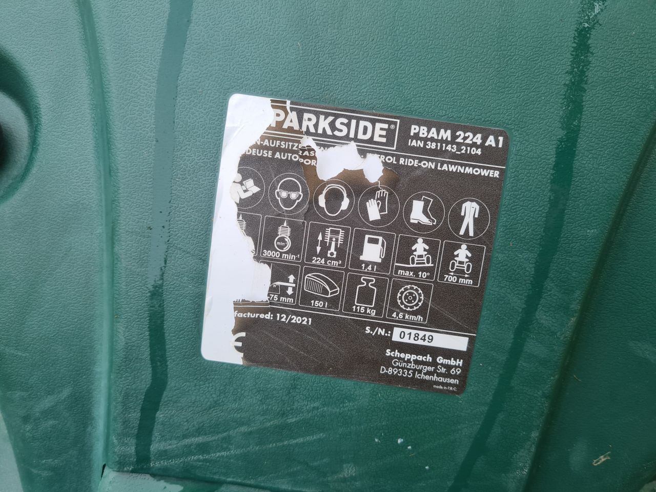 Parkside zitmaaier met opvangbak 2021.