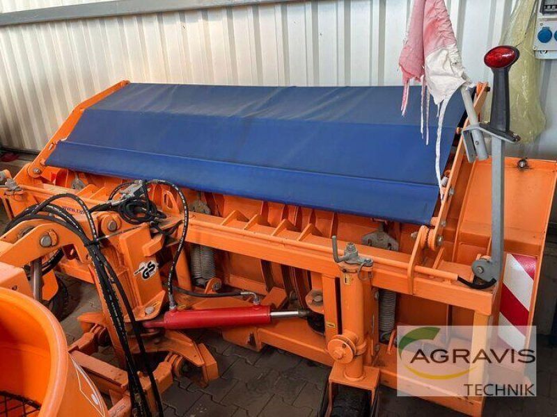 Ferrari SCHNEESCHILD