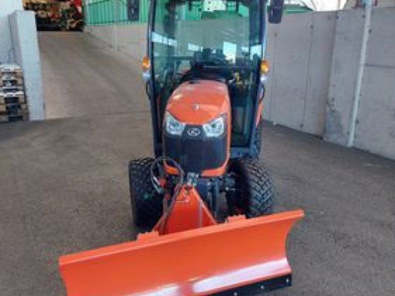 Kubota B2-261 Action Snow