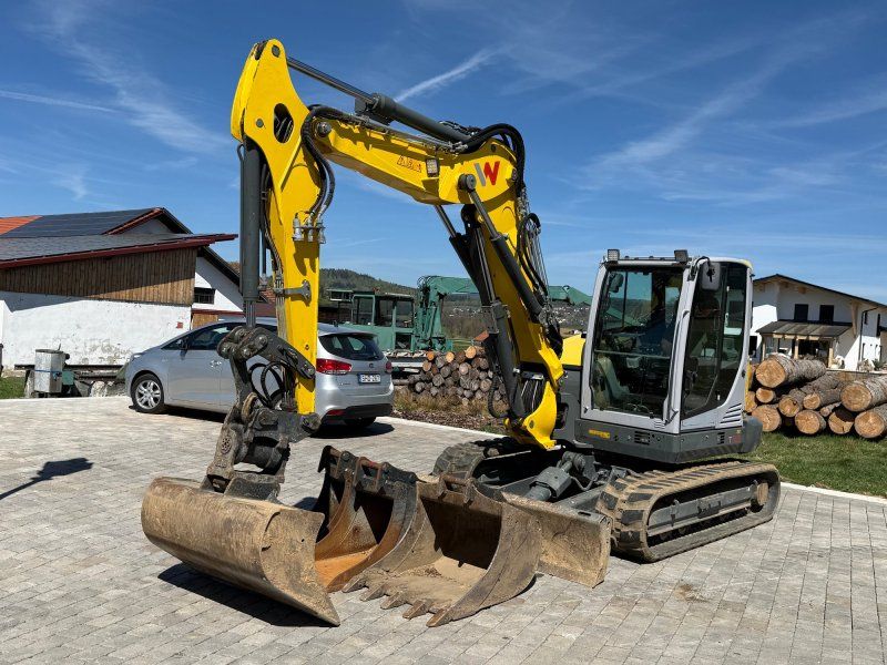 Wacker Neuson ET 90 mit Powertilt