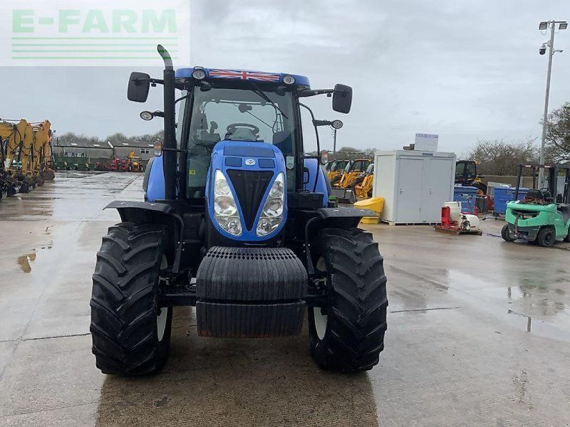 New Holland t7.210 auto command  (st25411)