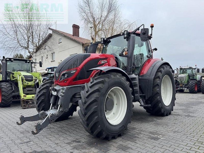 Valtra t234 versu