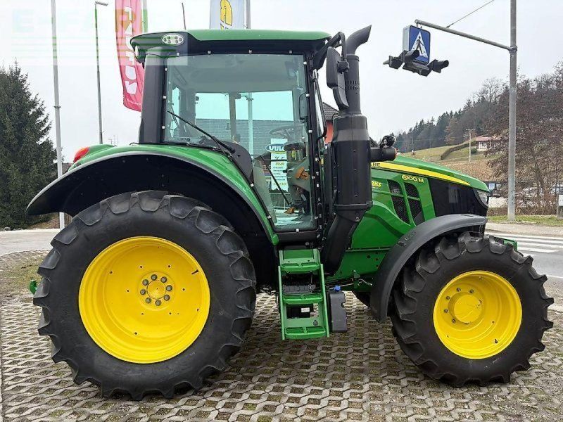 John Deere 6100m