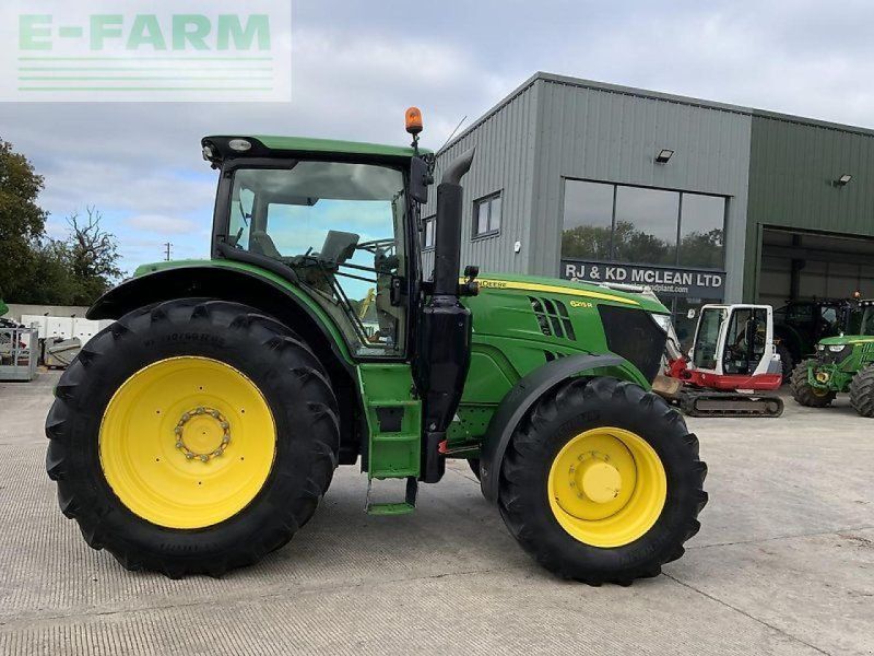 John Deere 6215r  (st24428)
