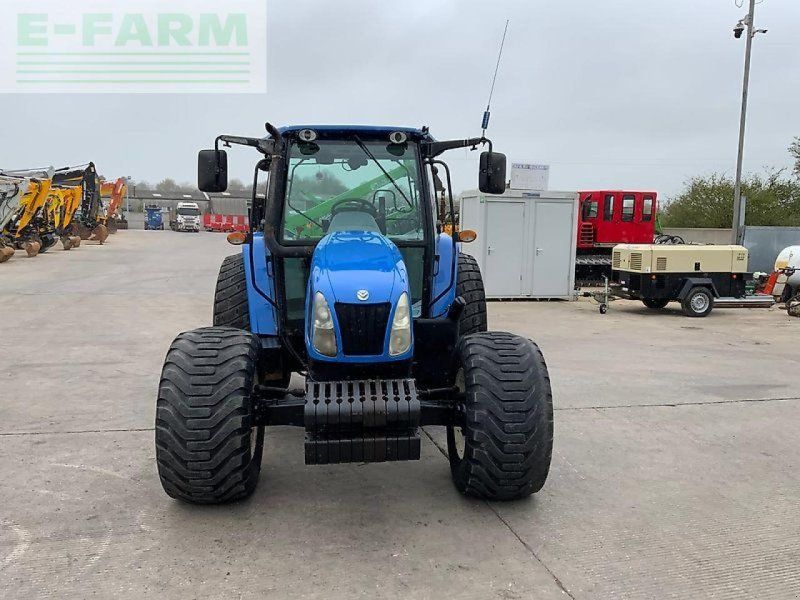 New Holland t5050  (st25988)
