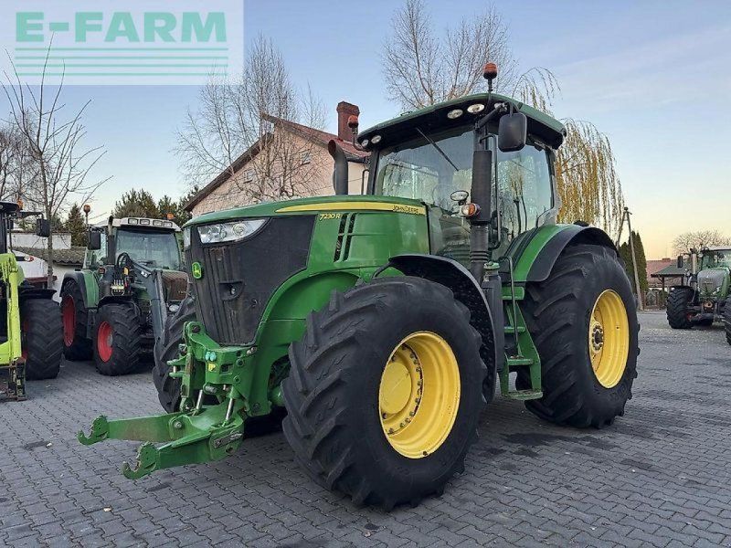 John Deere 7230r