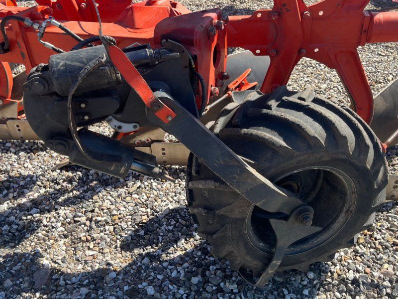 Kuhn 5 f. VariMaster 153 NSH Altid kørt med centralsmøring
