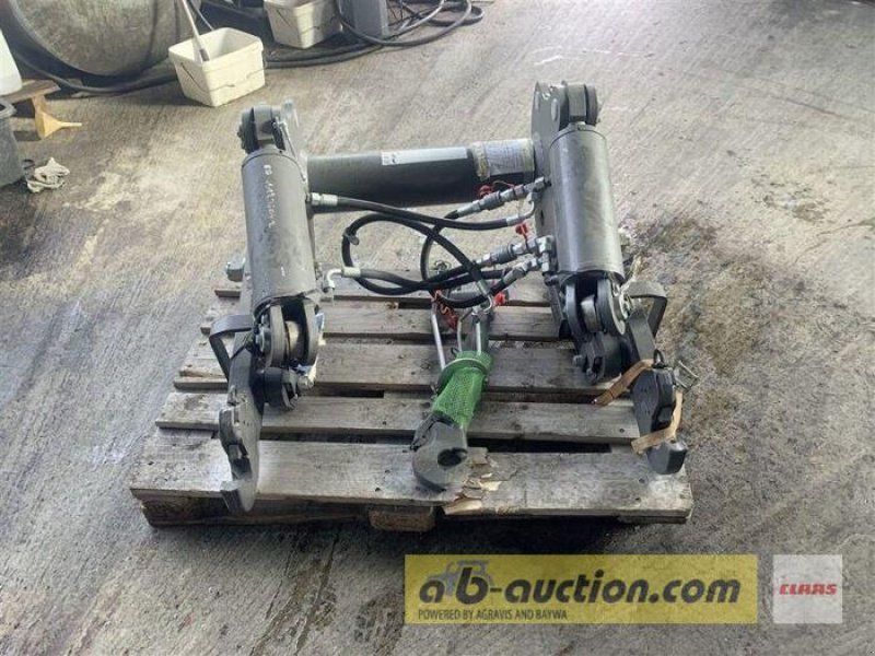 Claas FRONTHYDRAULIK XERION