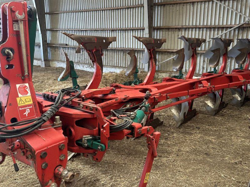 Kverneland 100, 5 furet. Årg. .