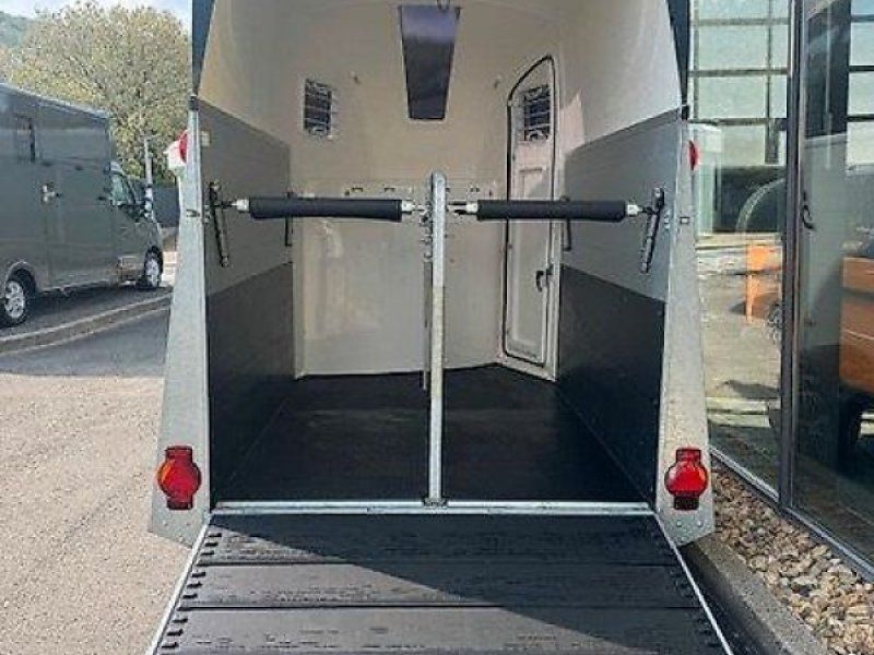 Humbaur Pegasus 2 Pferde Alu 2,4t 1.Hd. Panoramafenster