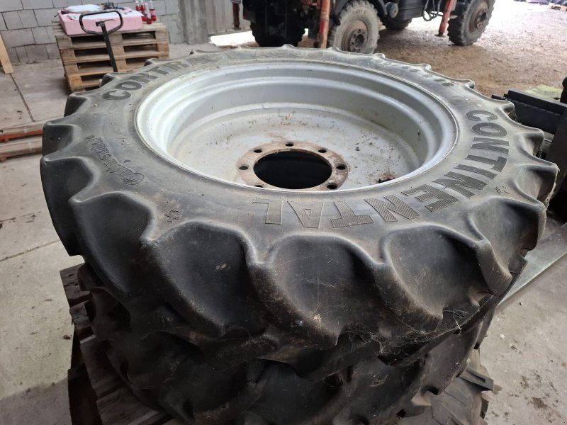 Continental 2 Stück 280/85R28 mit Felge