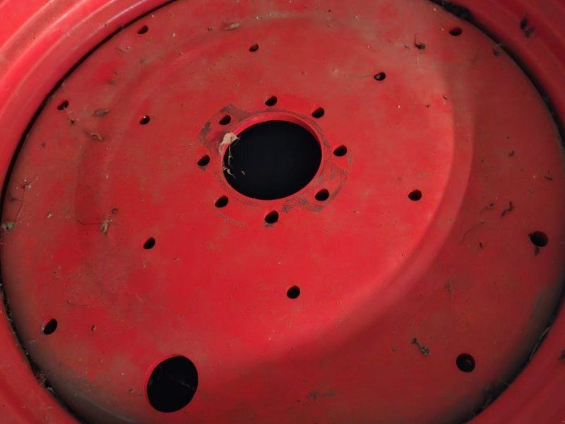 Mitas 2 Stück Mitas: 540/65R38 mit Felgen