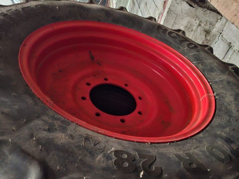 Mitas 2 Stück 380/70R28 mit Felgen