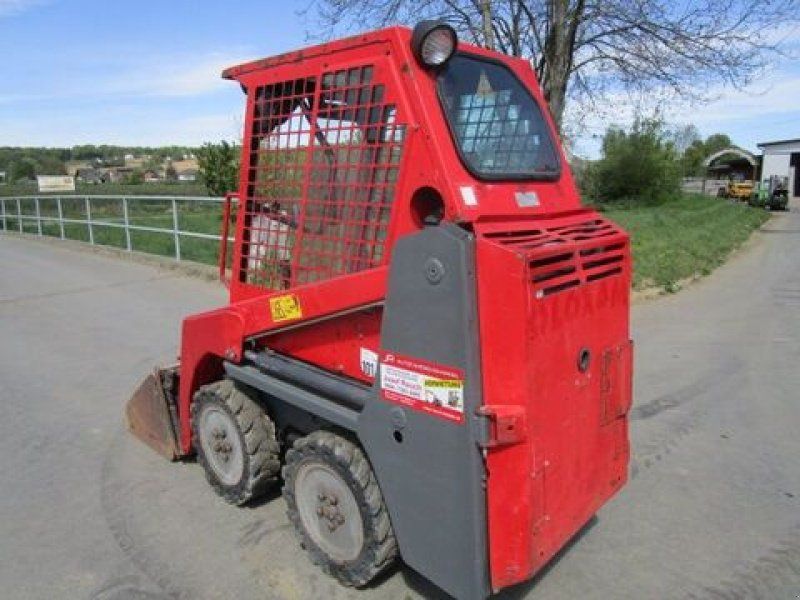 Bobcat S 70 Kompaktlader mit Schaufel