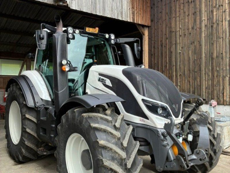 Valtra T 174ES