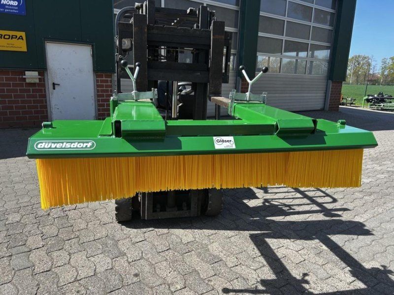 Düvelsdorf KEHRBESEN STANDARD 1,5M