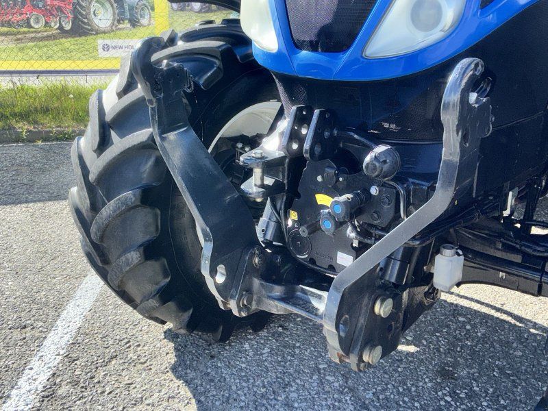 New Holland T6.180 Dynamic Command SideWinder II (Stage V)