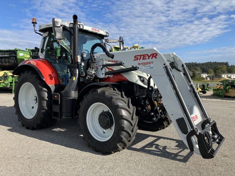 Steyr 6150 Profi CVT (Stage V)