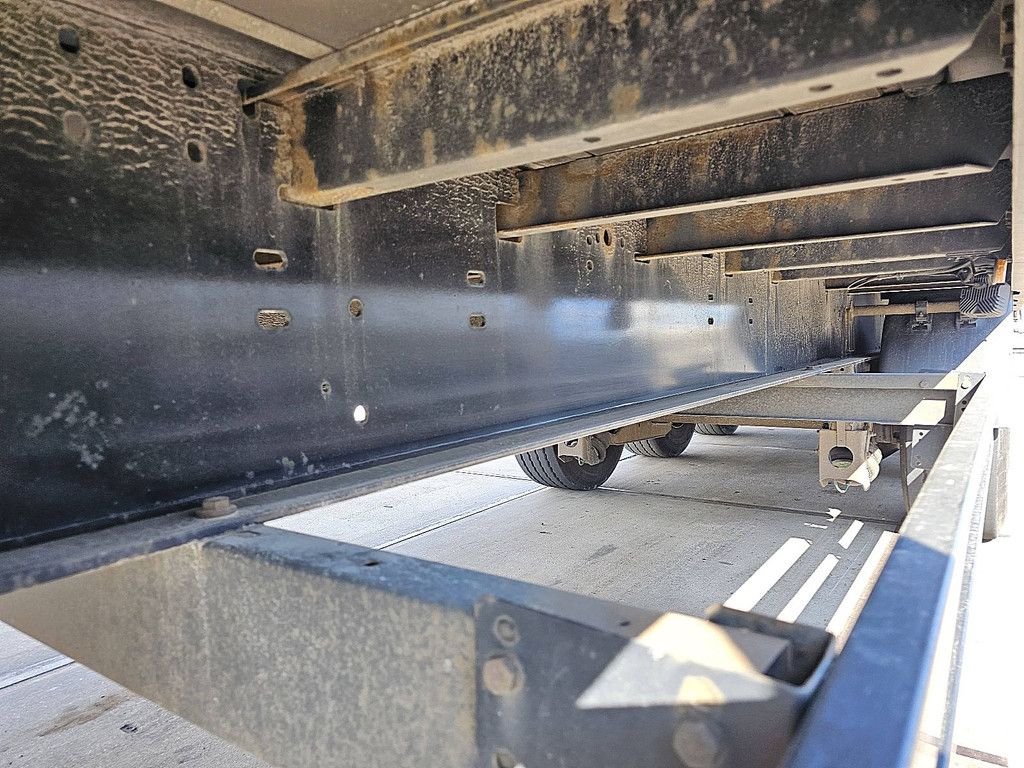 KOGEL CURTAINSIDER orten getranke