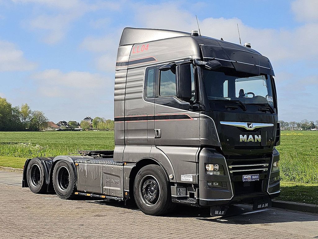 M.A.N. 28.500 TGX xxl 6x2 boogie int.
