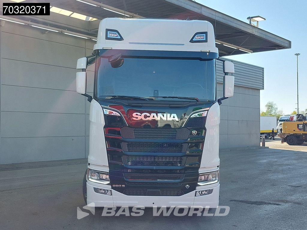 Scania S660 4X2 Retarder Full-Air 2x Tanks Standklima Leather Led ACC Alcoa Euro 6
