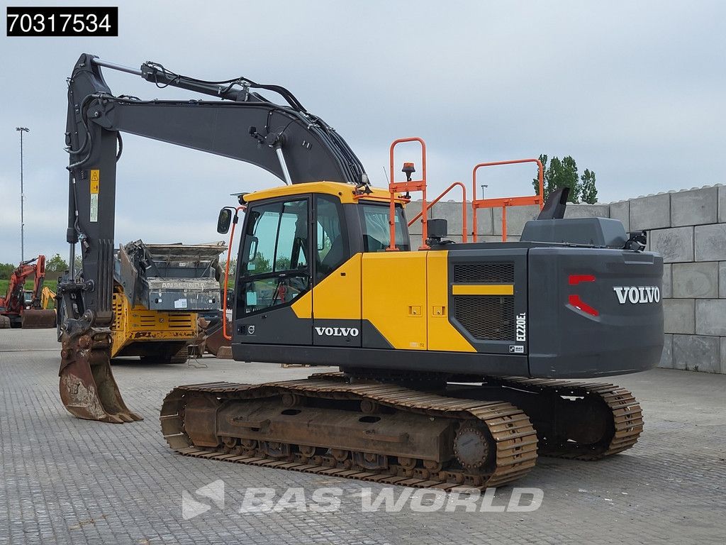 Volvo EC220 E L