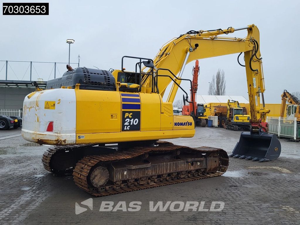 Komatsu PC210 LC-11E0