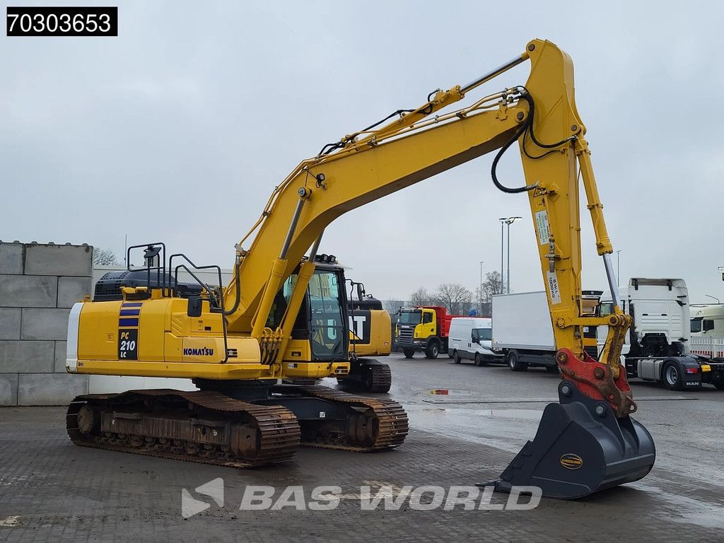 Komatsu PC210 LC-11E0