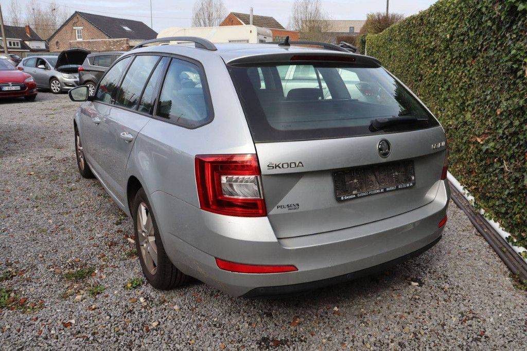 Skoda Octavia Diesel Station Wagon 2015 (Margin)