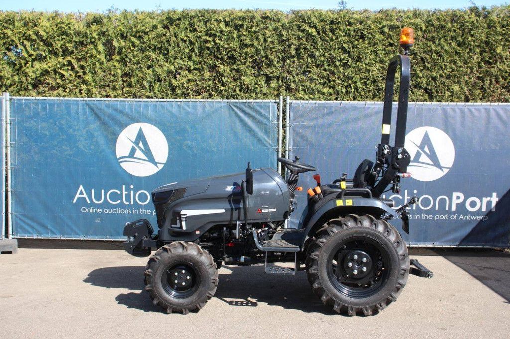 Compact Tractor VHM VT30 Diesel 26PK Nieuw