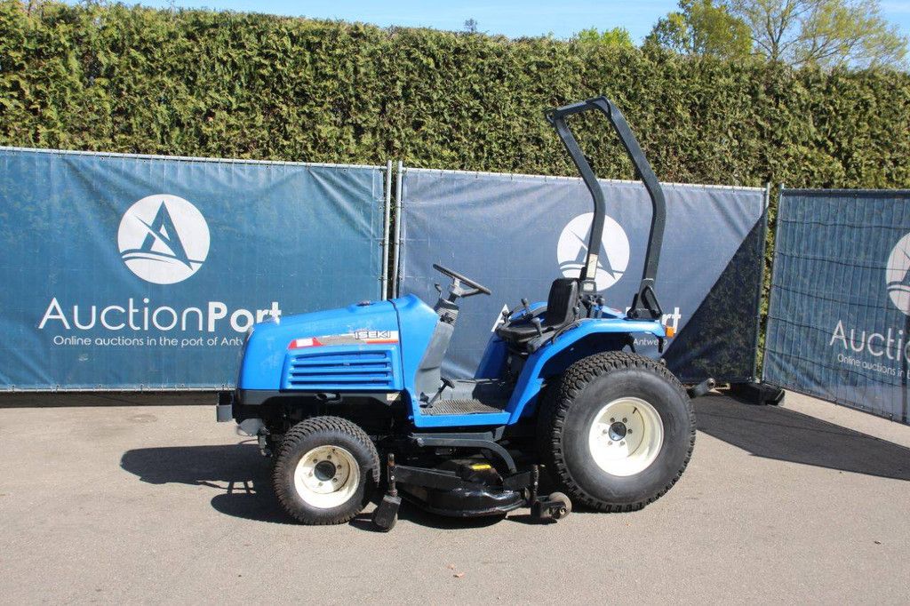 Minitractor Iseki 325 HST Diesel 24PK met Middenmaaidek
