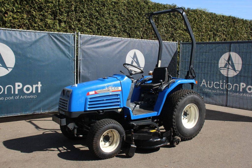 Minitractor Iseki 325 HST Diesel 24PK met Middenmaaidek