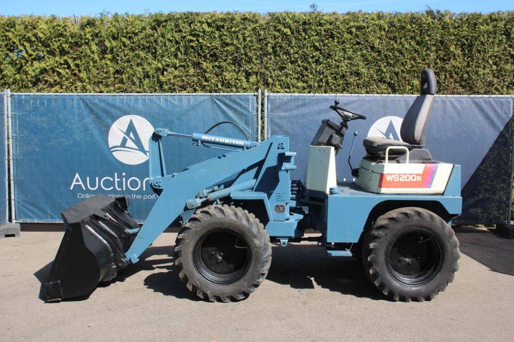 Kniklader Mitsubishi WS200A Diesel 28PK