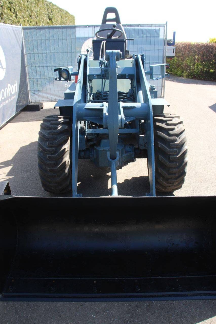 Kniklader Mitsubishi WS200A Diesel 28PK