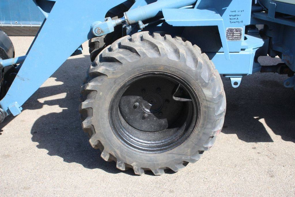 Kniklader Mitsubishi WS200A Diesel 28PK