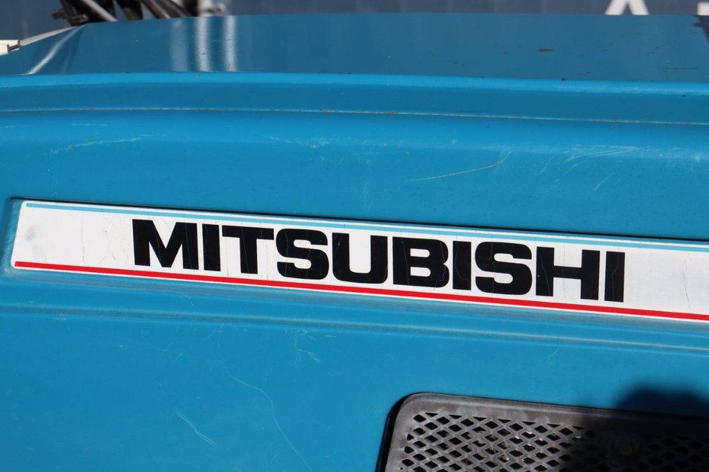 Minitractor Mitsubishi D2350FD Diesel met Voorlader 23pk