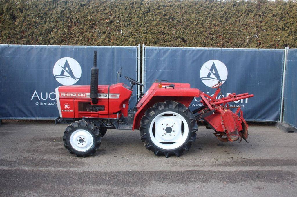 Minitractor Shibaura SD1843 Diesel met Grondfrees 18pk