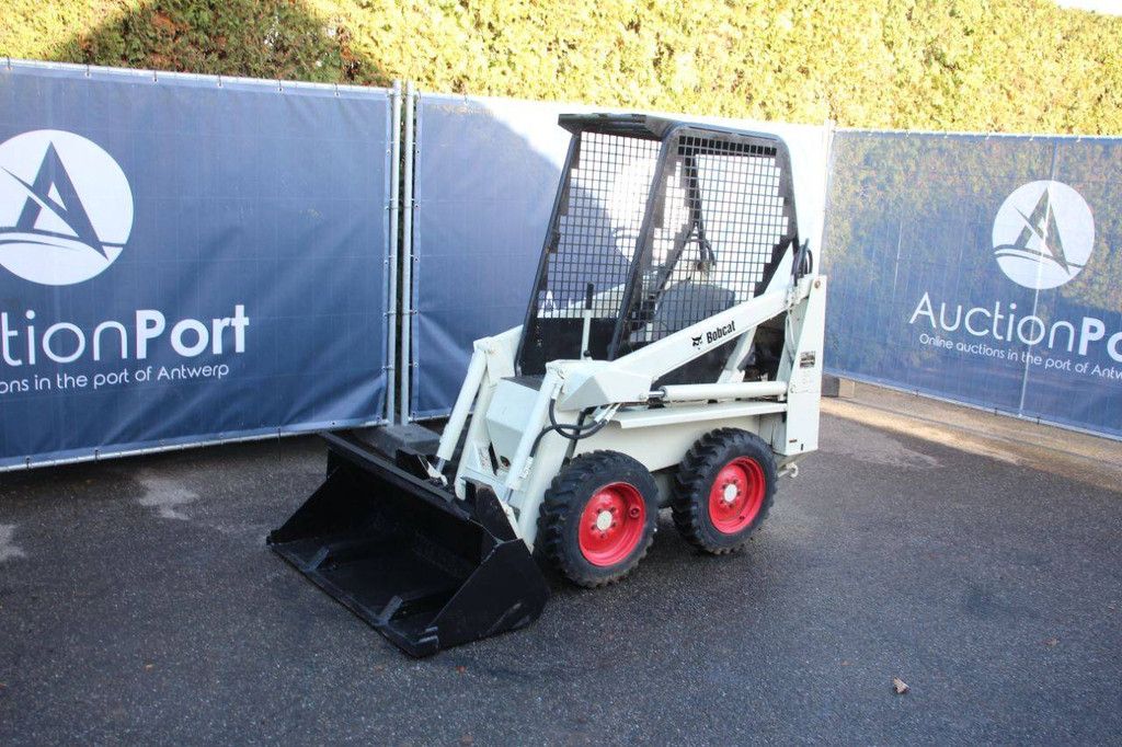 Schranklader Bobcat 310 Benzine