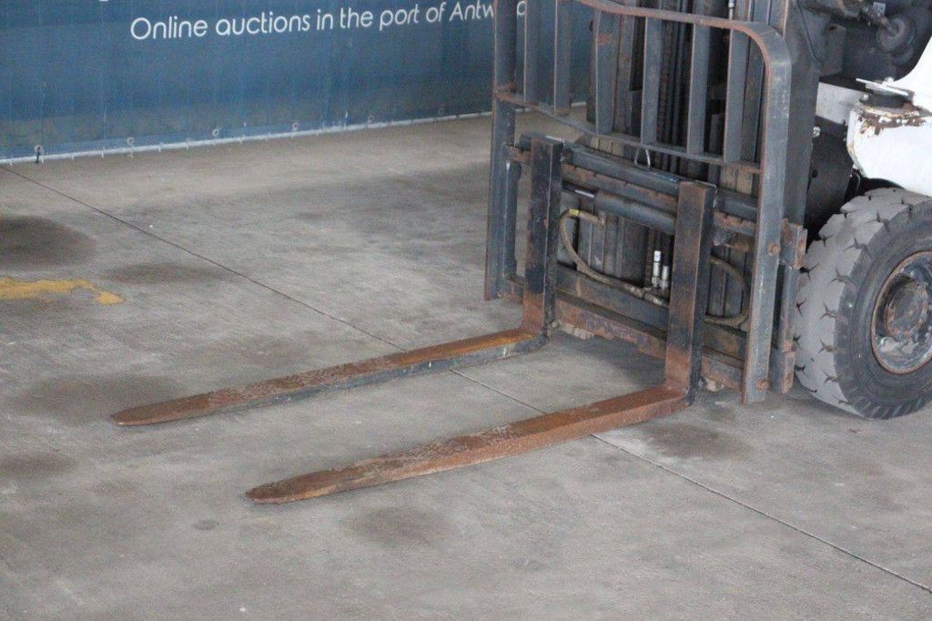 Forklift Unicarriers P1D1A18LQ LPG 1450kg 4.75m 2016