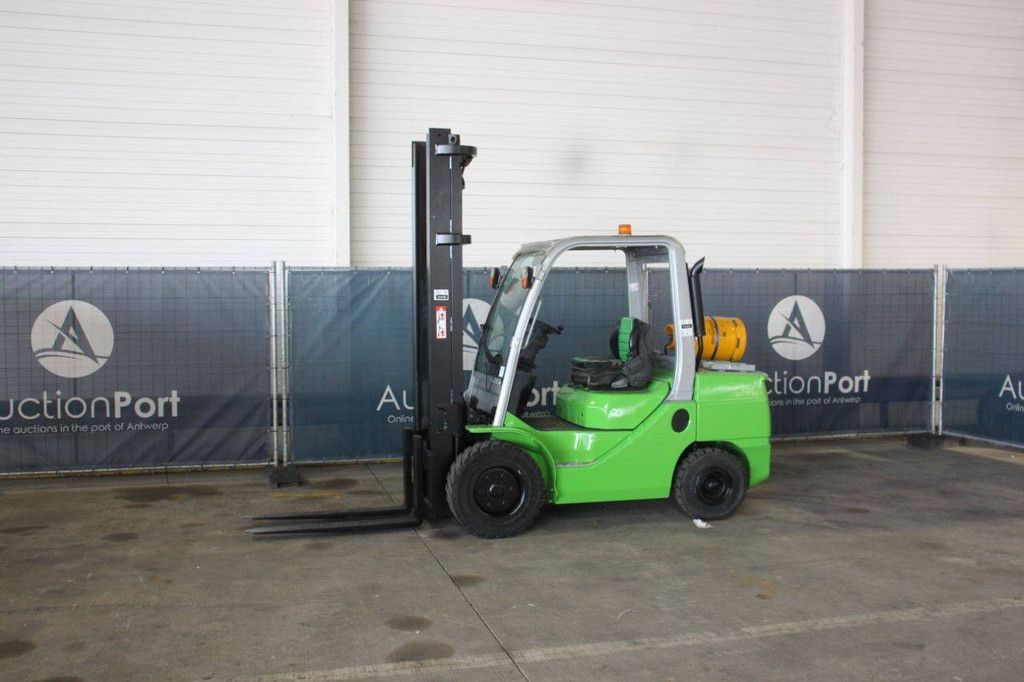 Gabelstapler CESAB M335G LPG 3500kg 2011