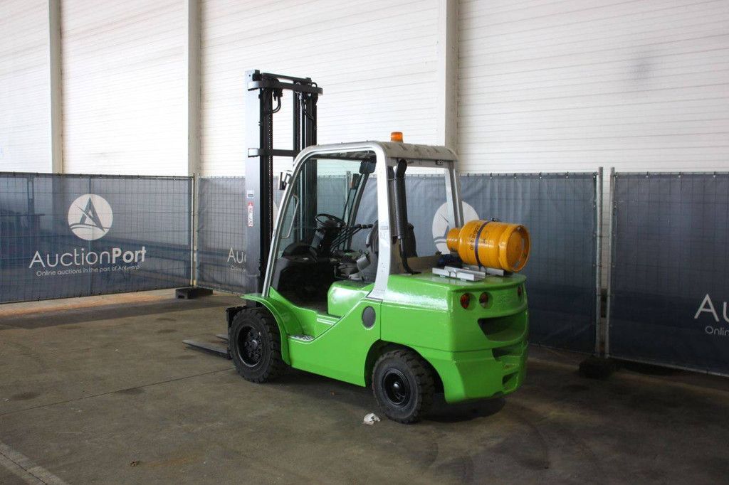 Gabelstapler CESAB M335G LPG 3500kg 2011