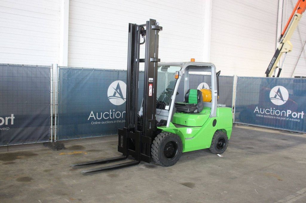 Gabelstapler CESAB M335G LPG 3500kg 2011