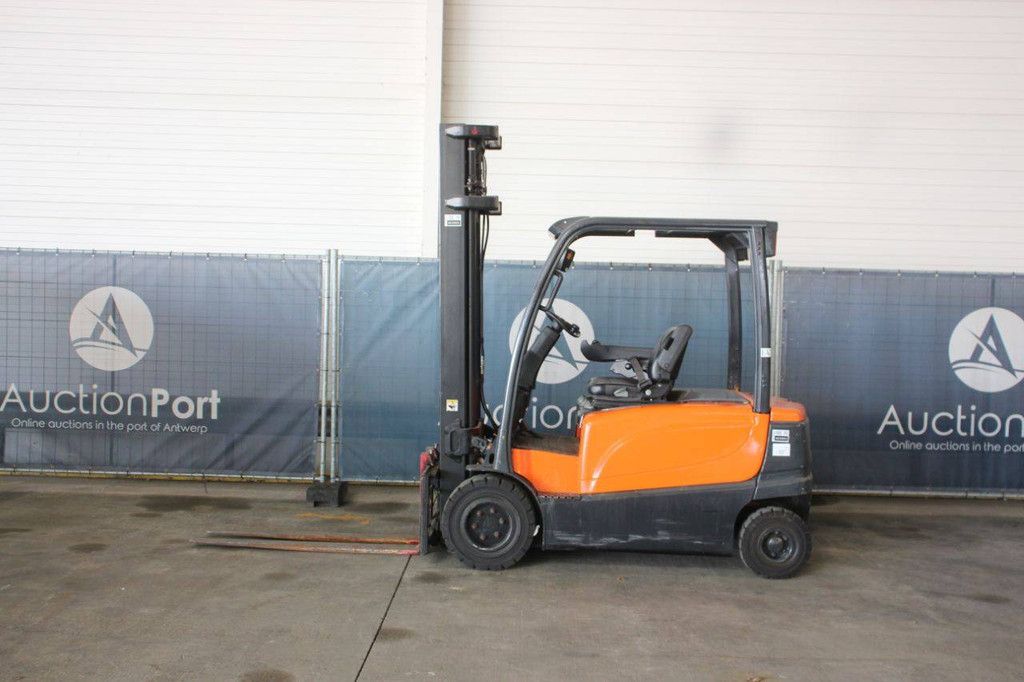 Forklift Hyster J3.0XN-861 Electric 2880kg 4.1m 2010