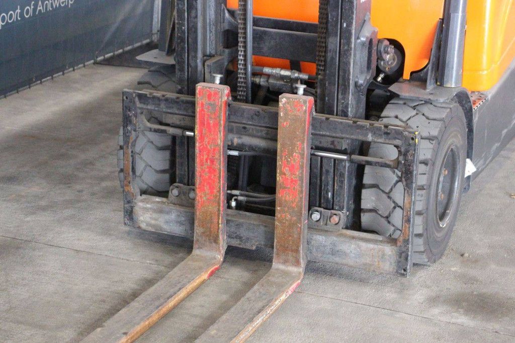 Forklift Hyster J3.0XN-861 Electric 2880kg 4.1m 2010