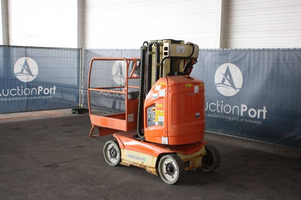 JLG TOUCAN 8E Electric Mast Lift 8.2m 2015