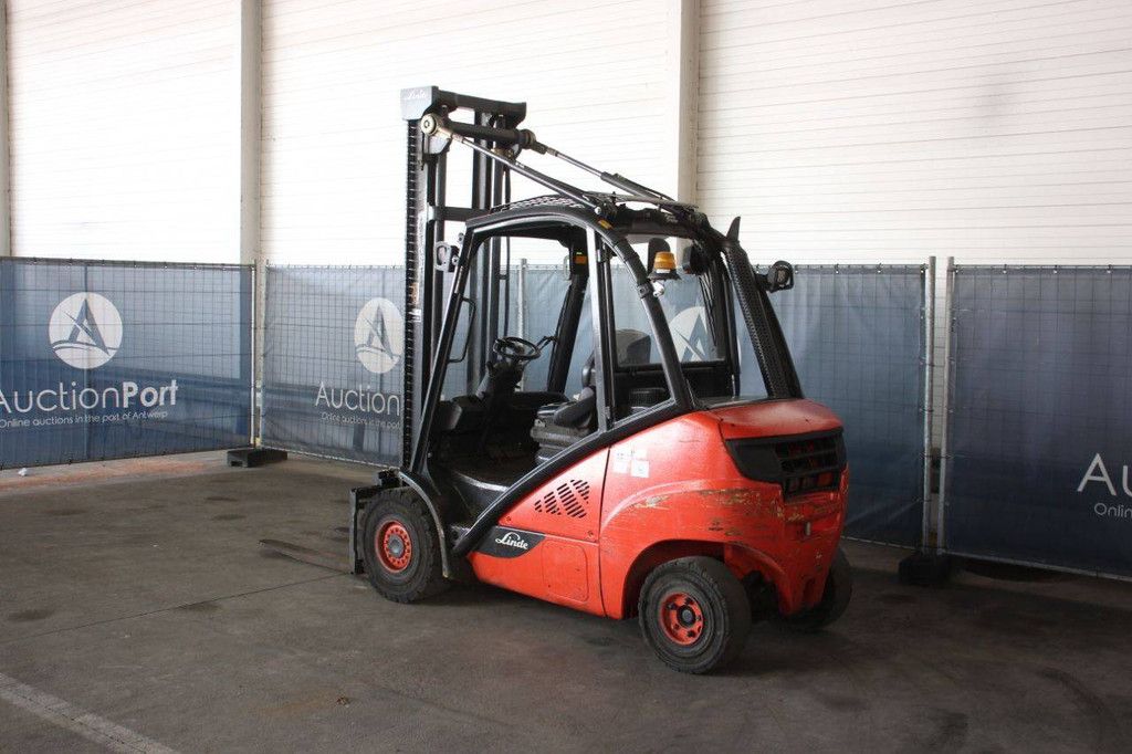 Linde H30D-02 Diesel Forklift 3000kg 5.2m 2015