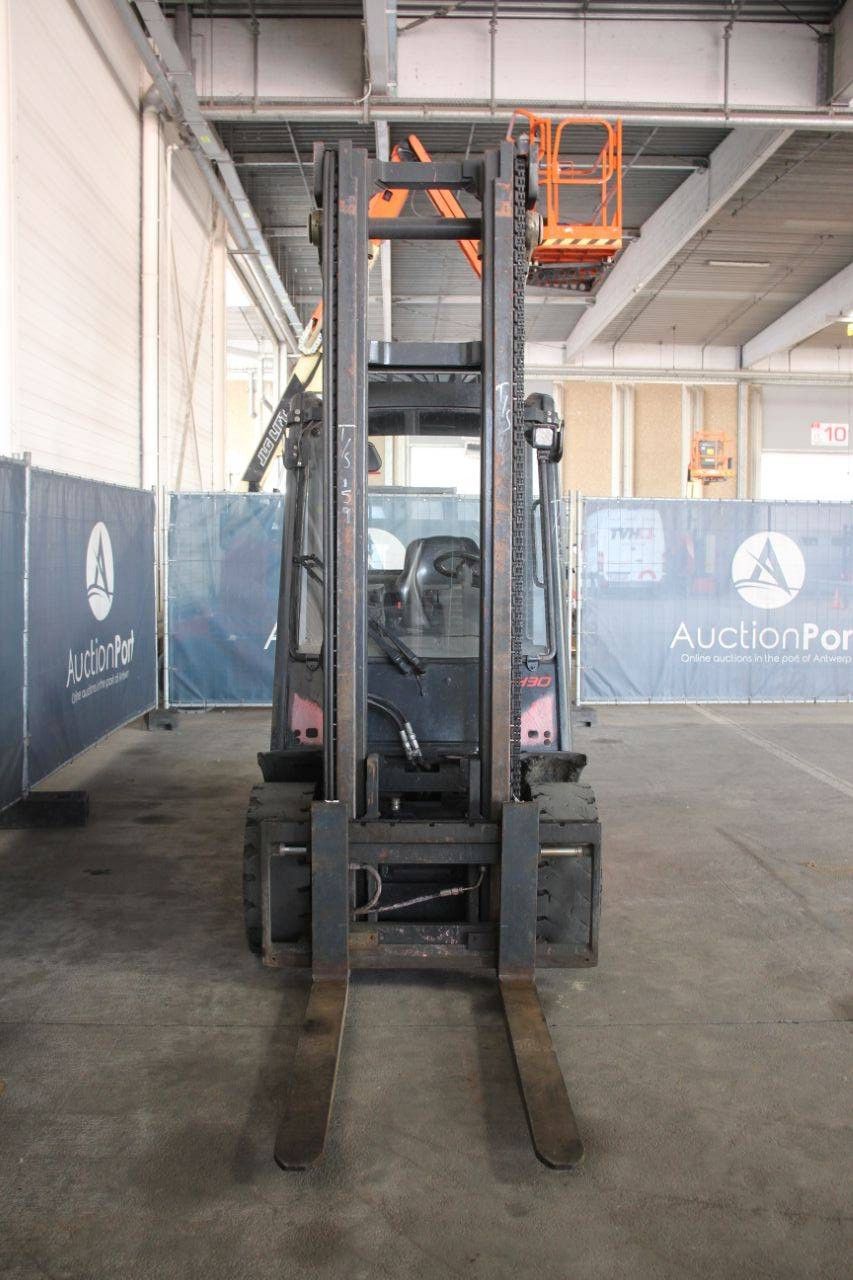 Linde H30D-02 Diesel Forklift 3000kg 5.2m 2015